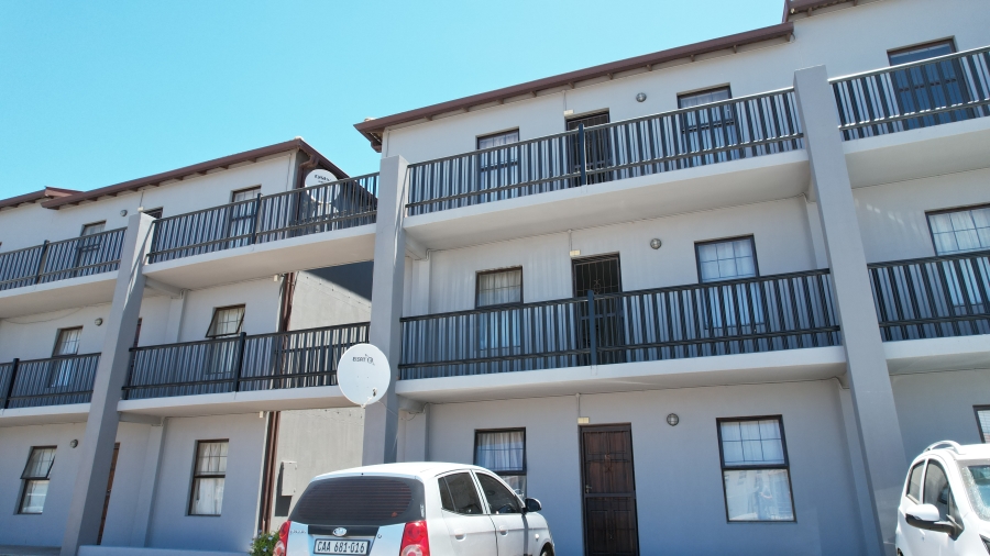 2 Bedroom Property for Sale in Parklands East Western Cape